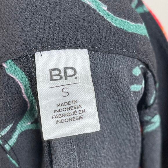 BP • Mock Neck Floral Blouse - Picture 5 of 6